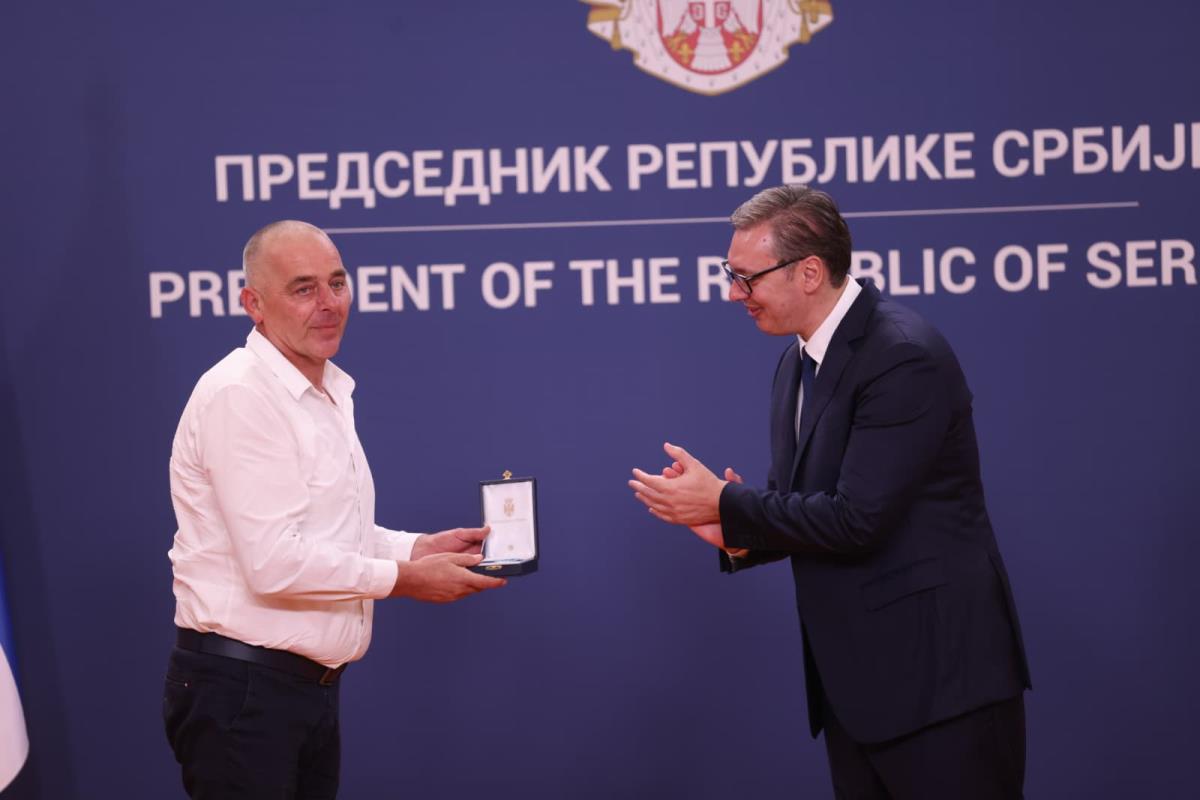 WhatsApp Image 2025-09-20 at 15.39.53 (1).jpeg