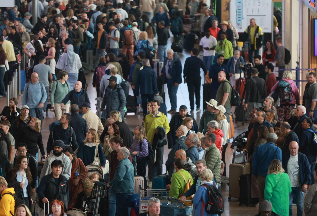 103 EPA Olivier Hoslet.jpg