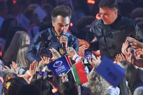 Slobodan Trkulja tokom nastupa na Interviziji 2025 u Rusiji