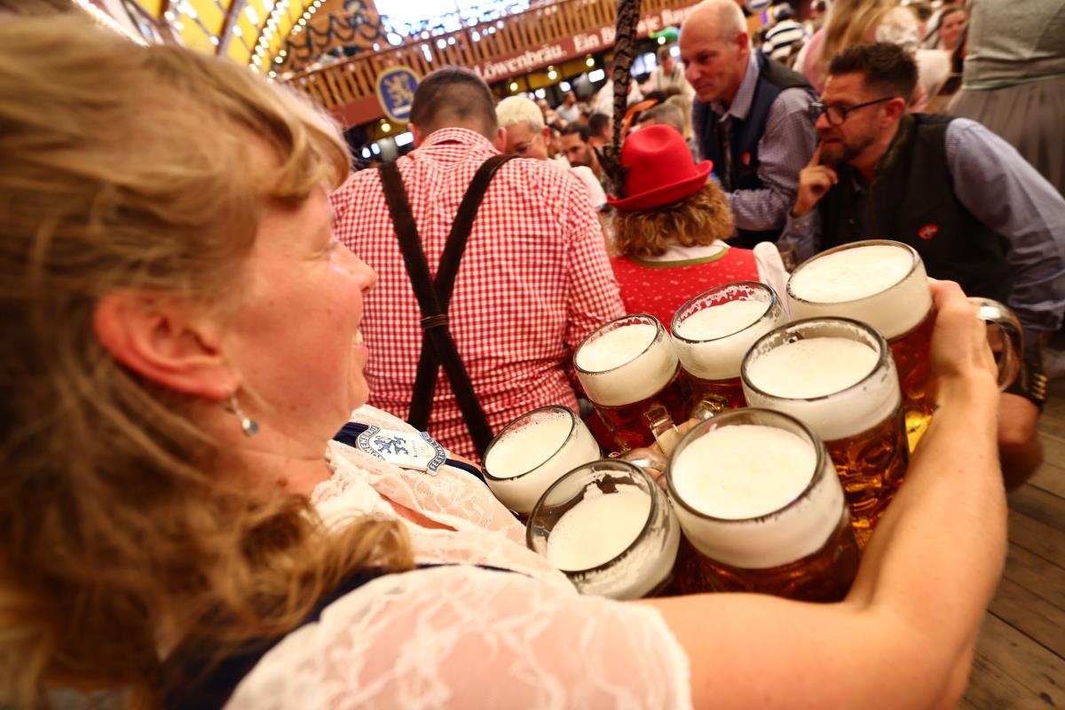 110 EPA Anna Szilagyi.jpg