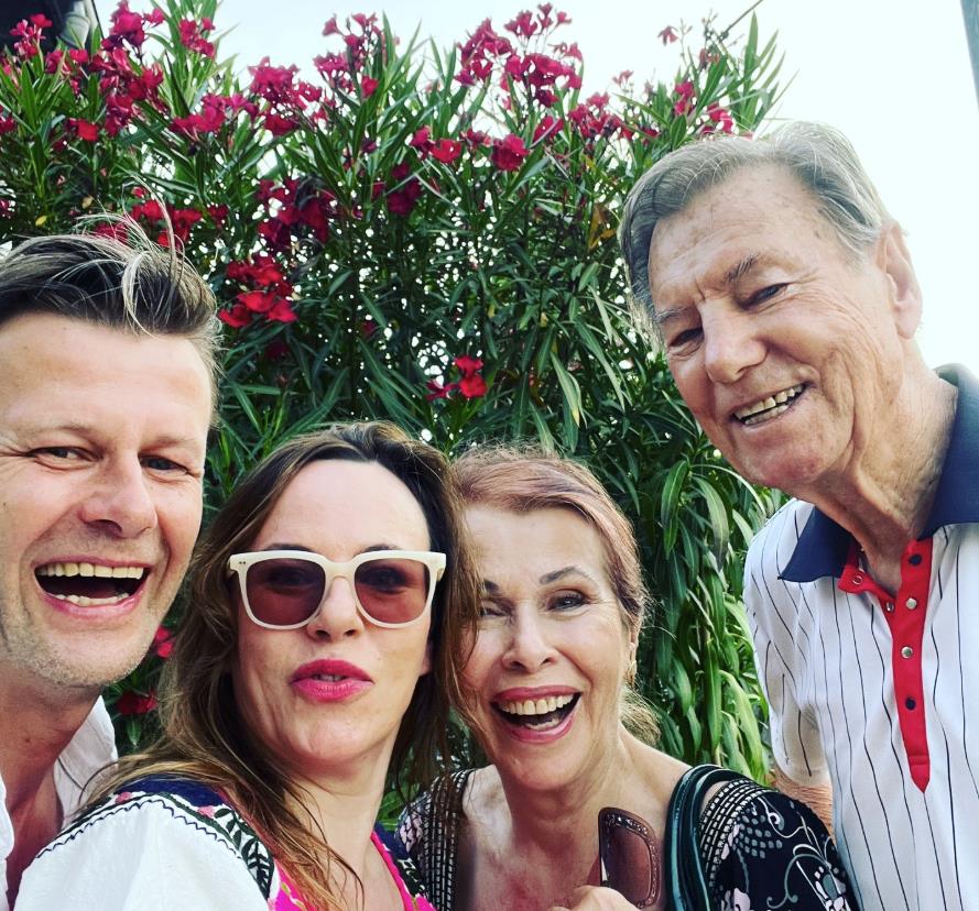 Mija Pilić i Nikola Pilić sa sinom Nikom i ćerkom Danijelom