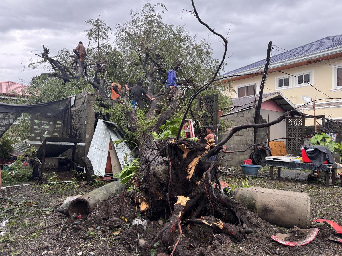 1 EPA Bernie Sipin Dela Cruz.jpg