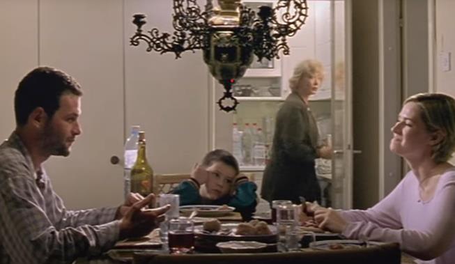 Ana Sofrenović i Nebojša Glogovac u filmu Nebeska udica (3).png