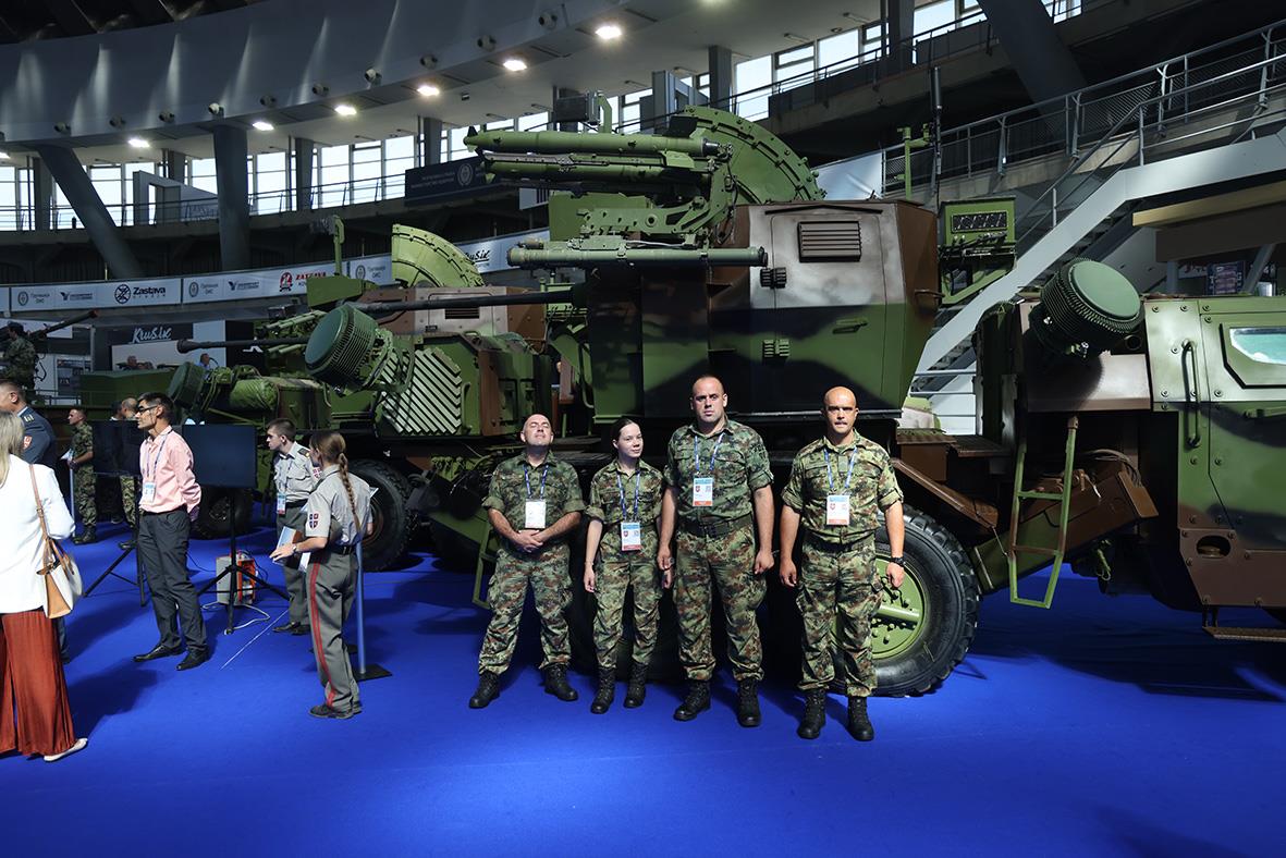 sajam naoruzanja partner petar aleksic (30).JPG