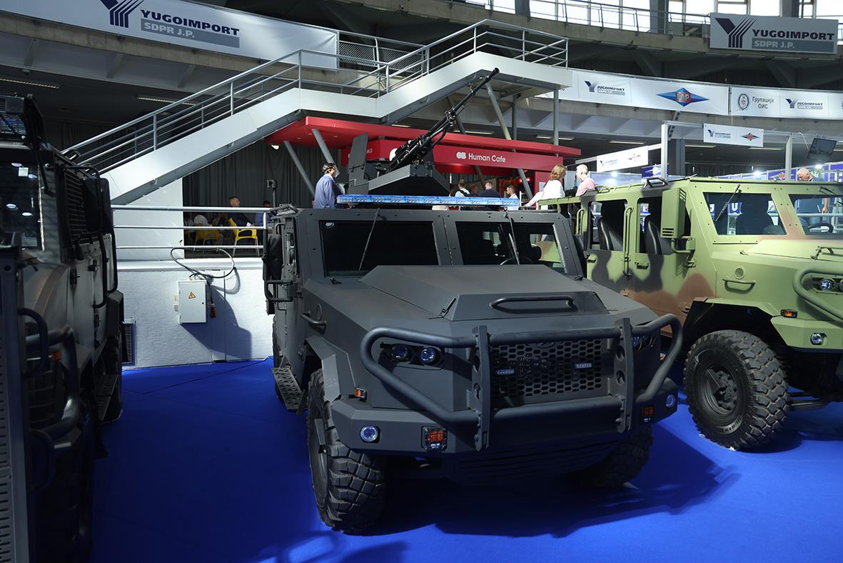 sajam naoruzanja partner petar aleksic (14).JPG