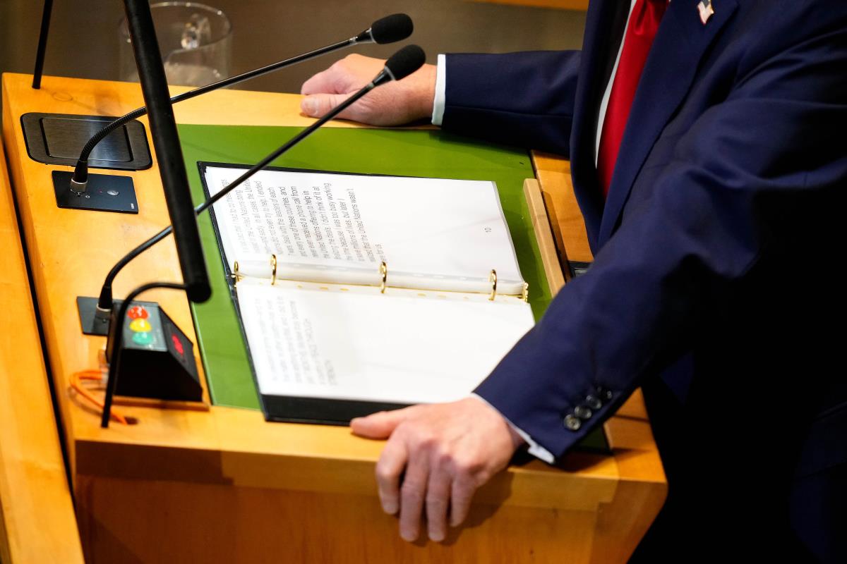 101 AP Yuki Iwamura.jpg