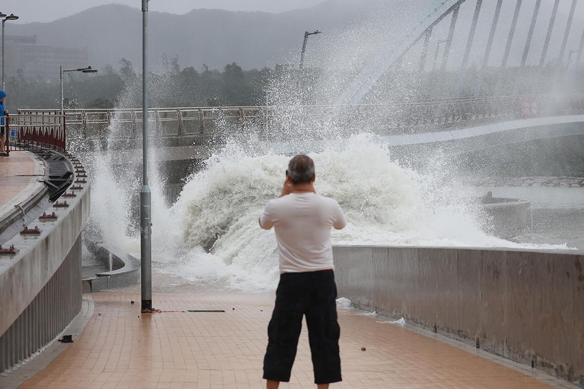 x06 EPA May James.jpg