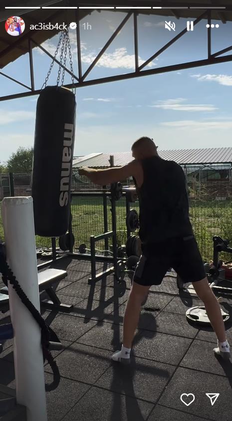 Veljko Ražnatović trenira