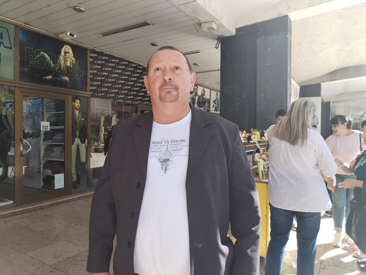 Užički medeni dani - predsednik pčelara Dragan Arsenijević.jpg