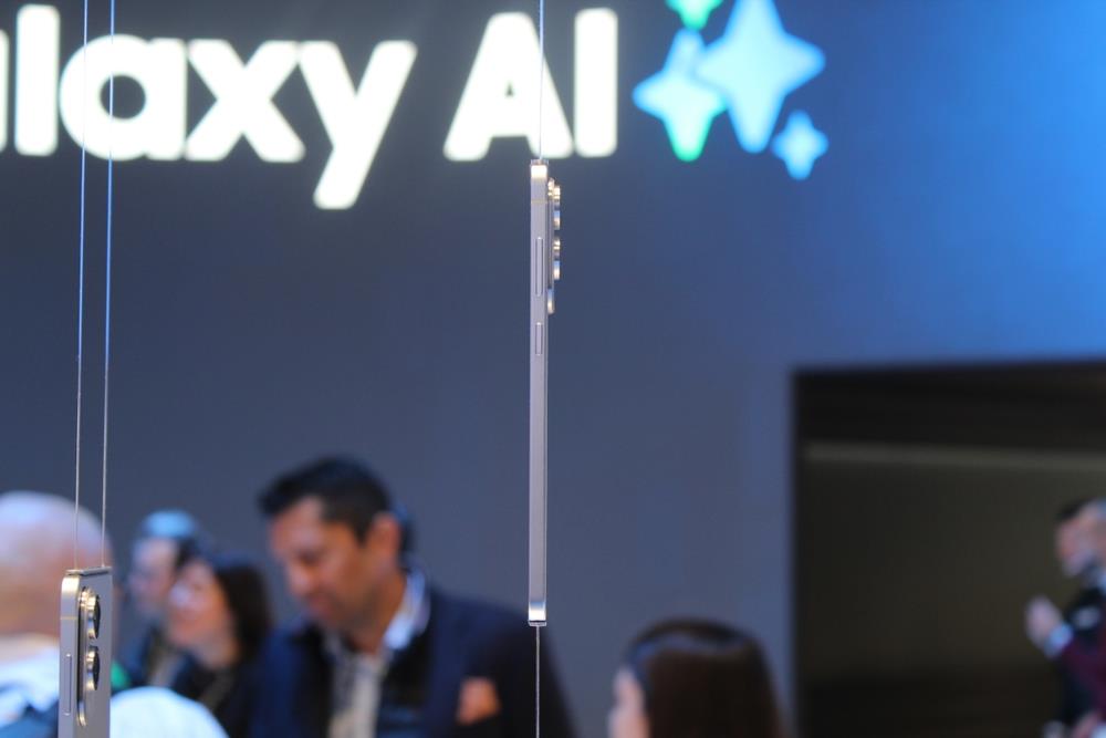 Galaxy S25 Edge (2).jpg