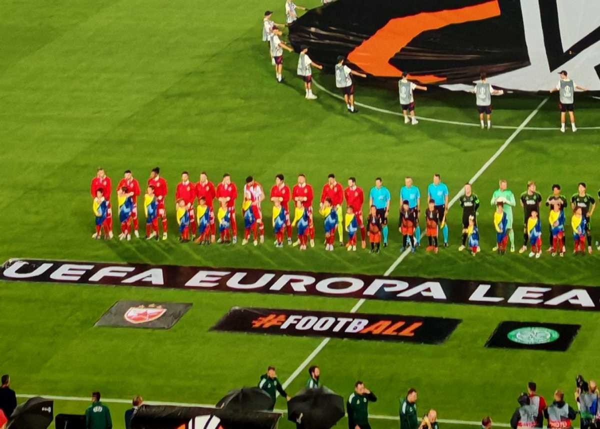 Tiknizjan i Ivanić dali jakne mališanima tokom pljuska