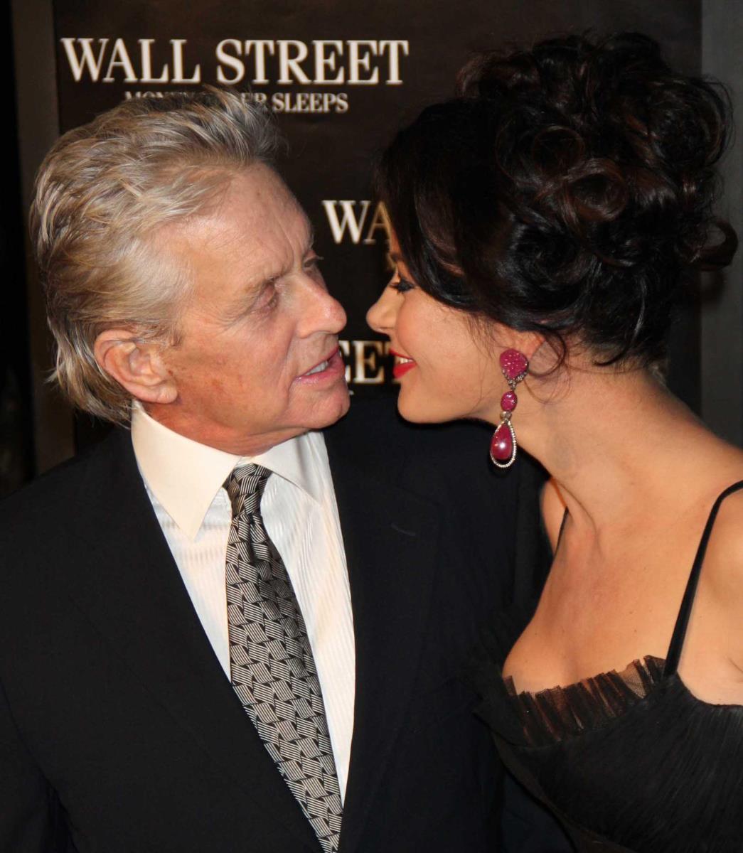 Majkl Daglas, Ketrin Zita Džons, Ketrin Zita Džouns