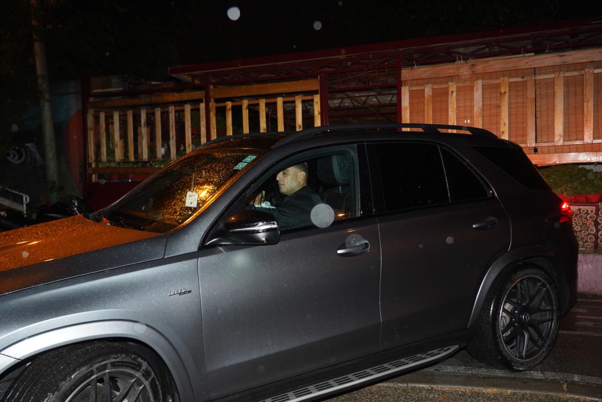 Darko Larko u mercedesu