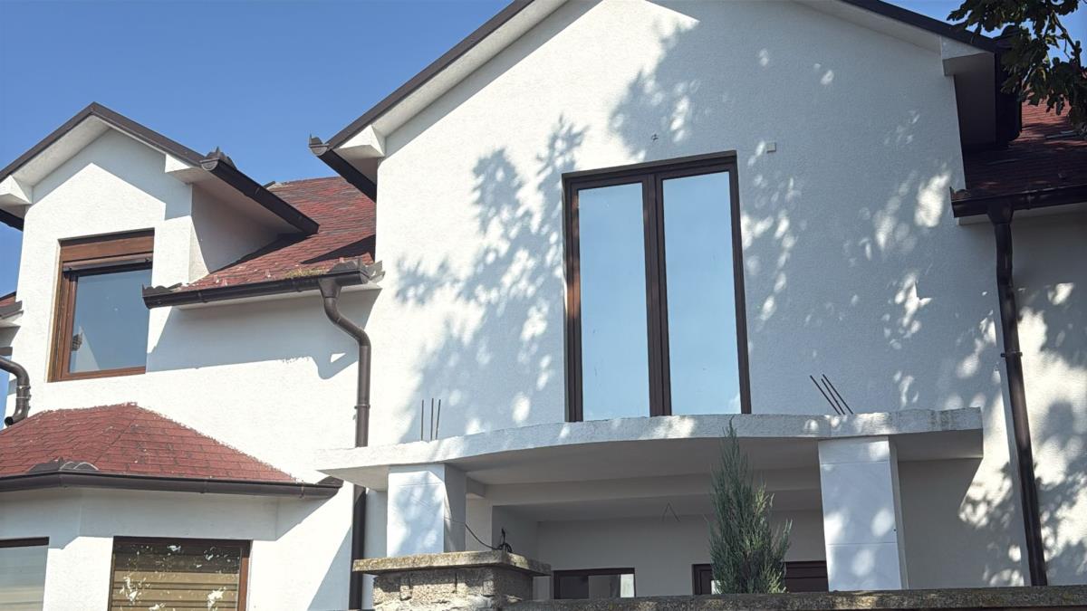 WhatsApp Image 2025-09-25 at 11.29.21_37f7c00c.jpg