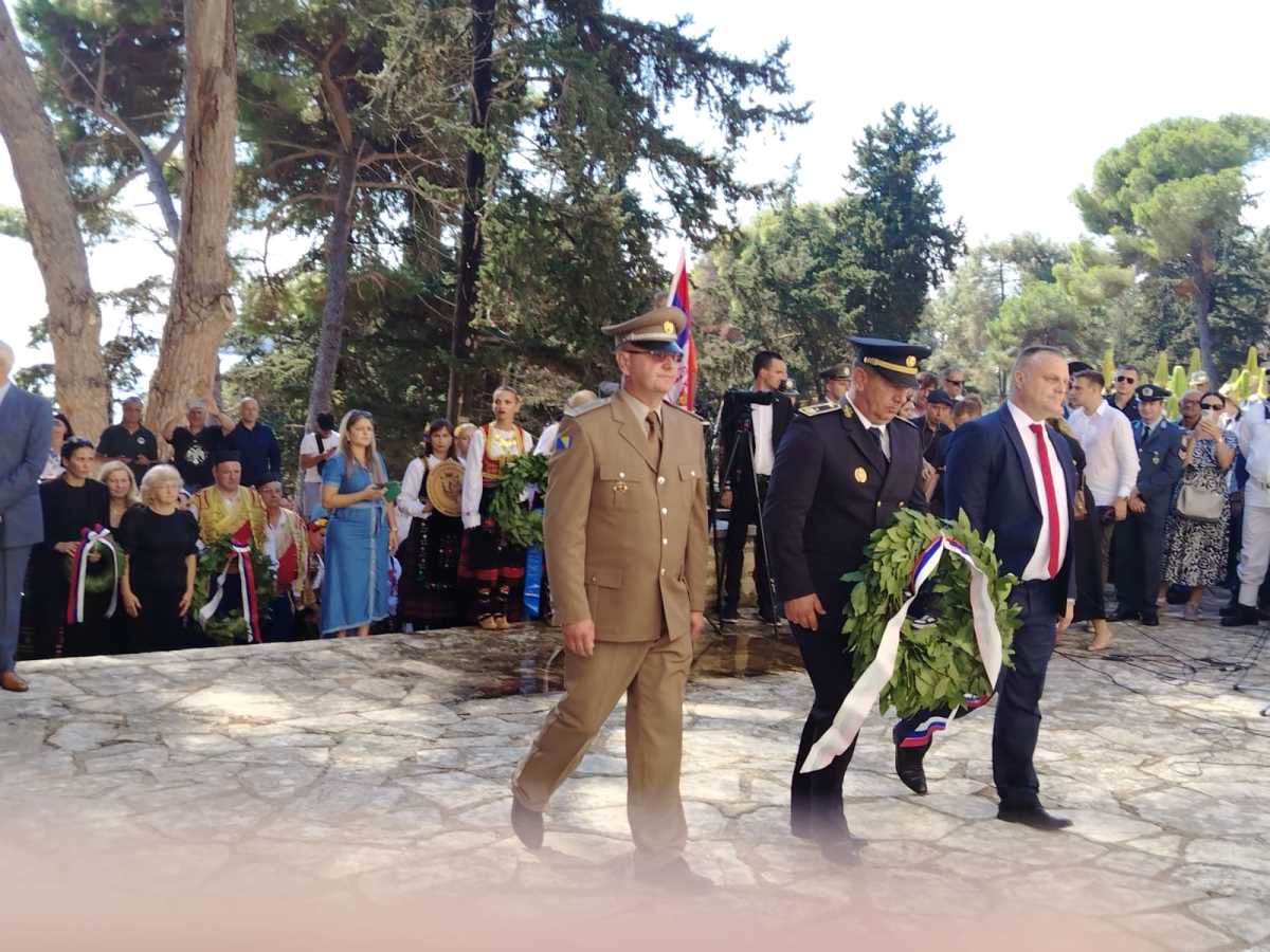 Ostrvo Vido 109 godina od iskrcavanja vojske  (9).jpeg