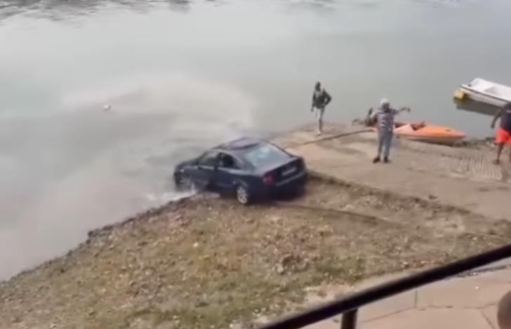 Screenshot 2025-09-25 213752.jpg