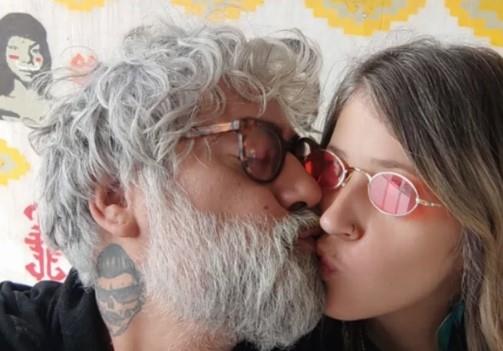 Karlo Zagorac s mlađom ženom