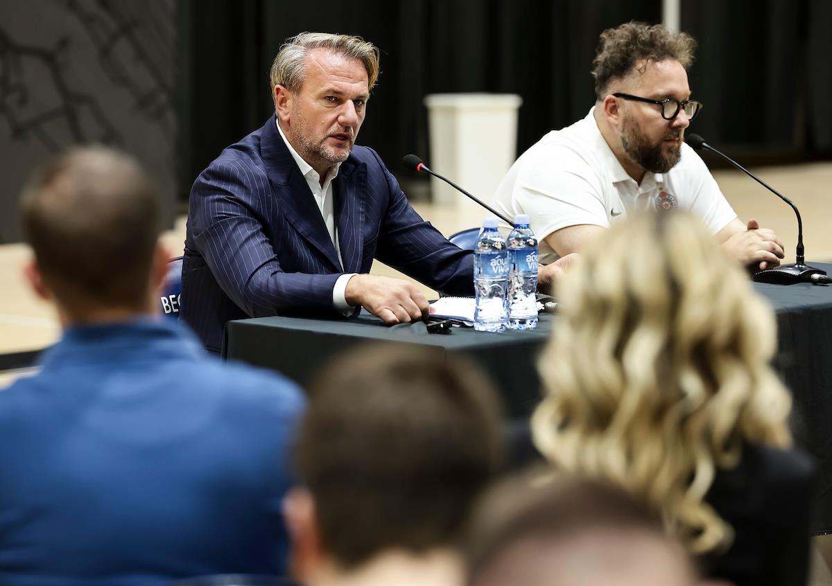 MIJAILOVIC OSTOJA_04.JPG