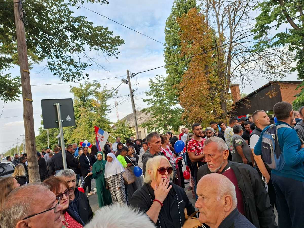 WhatsApp Image 2025-09-28 at 16.41.09 (9).jpeg