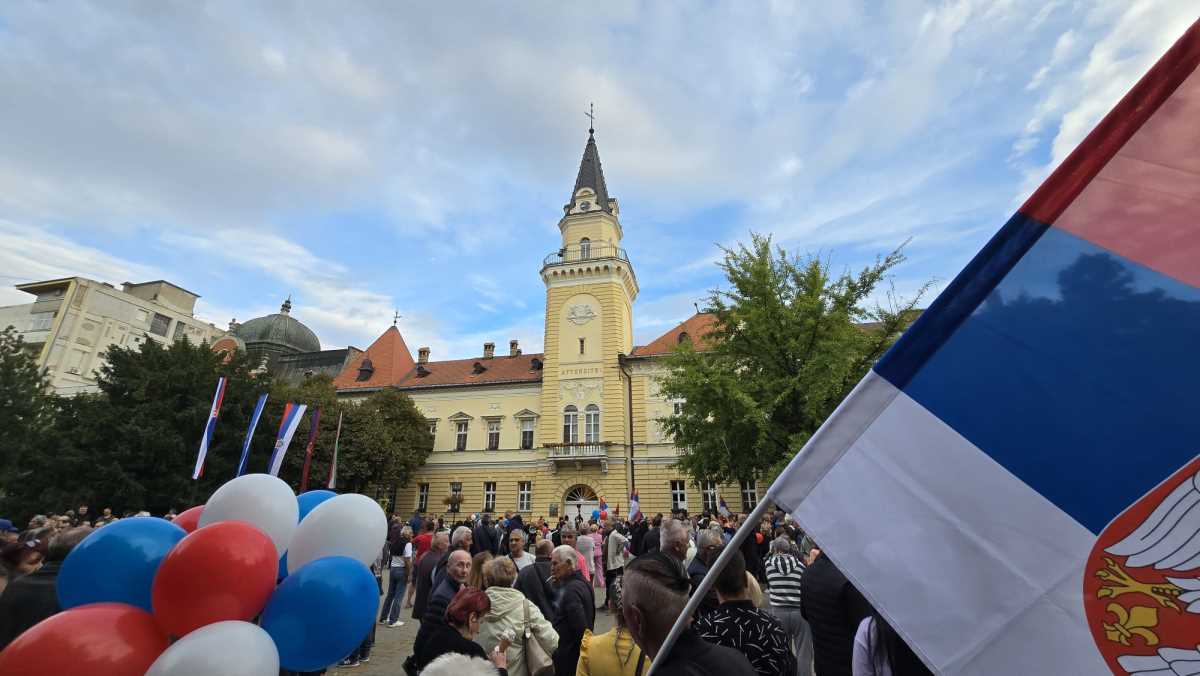 WhatsApp Image 2025-09-28 at 17.05.38 (1).jpeg