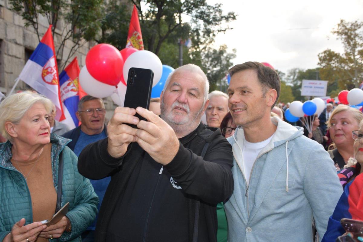 WhatsApp Image 2025-09-28 at 17.32.13 (1).jpeg