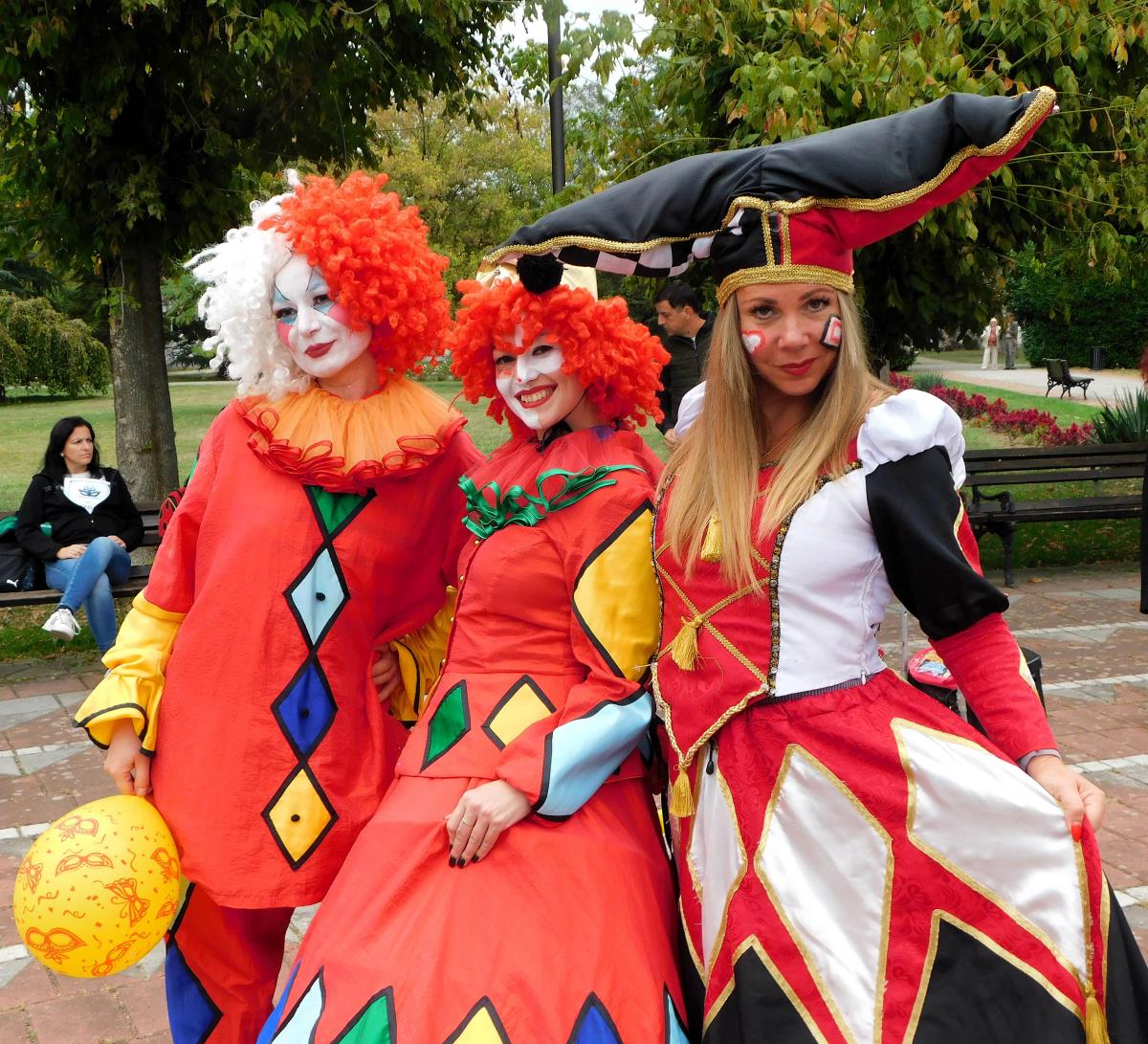 BANJA KOVILJAČA - Ruskinje iz Budve.jpg