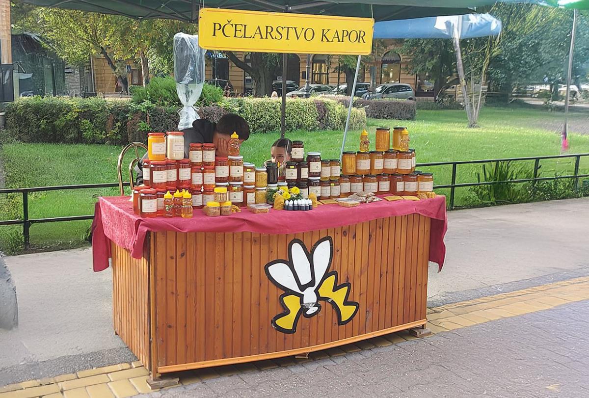 20250928_183450 copy.jpg