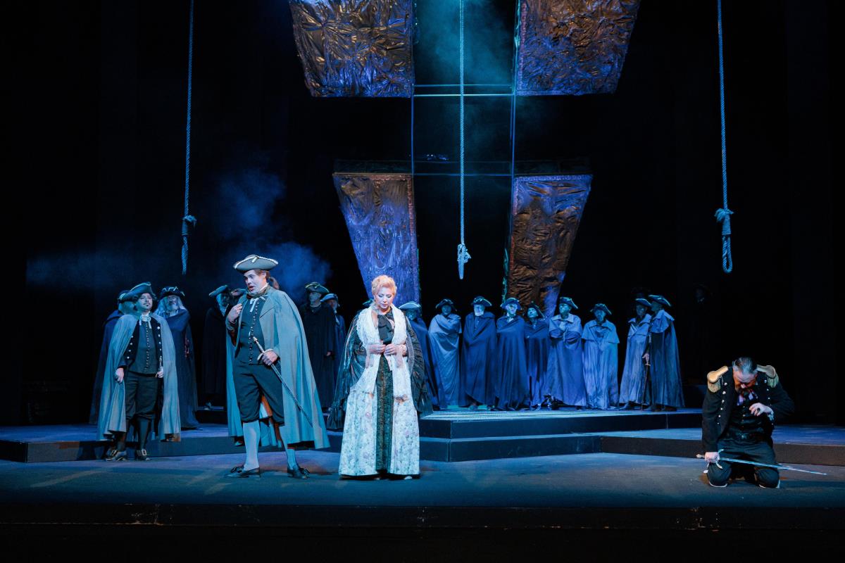 Bal pod maskama-33 copy.jpg