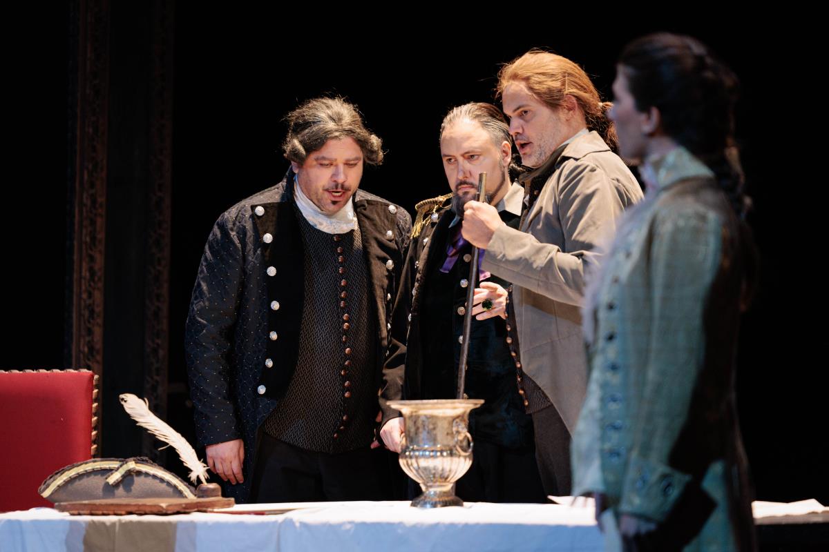 Bal pod maskama-45 copy.jpg