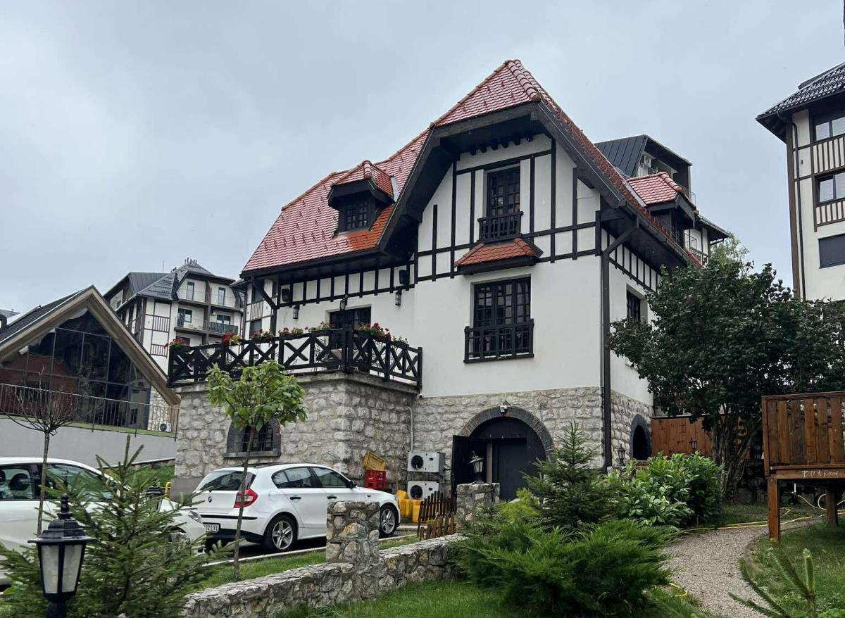 1759161073titovavila5-foto-rina.jpg