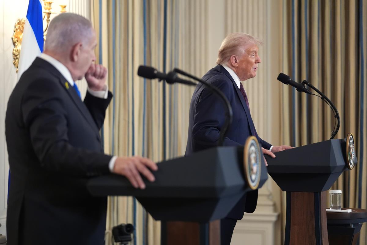 x02 AP Evan Vucci.jpg