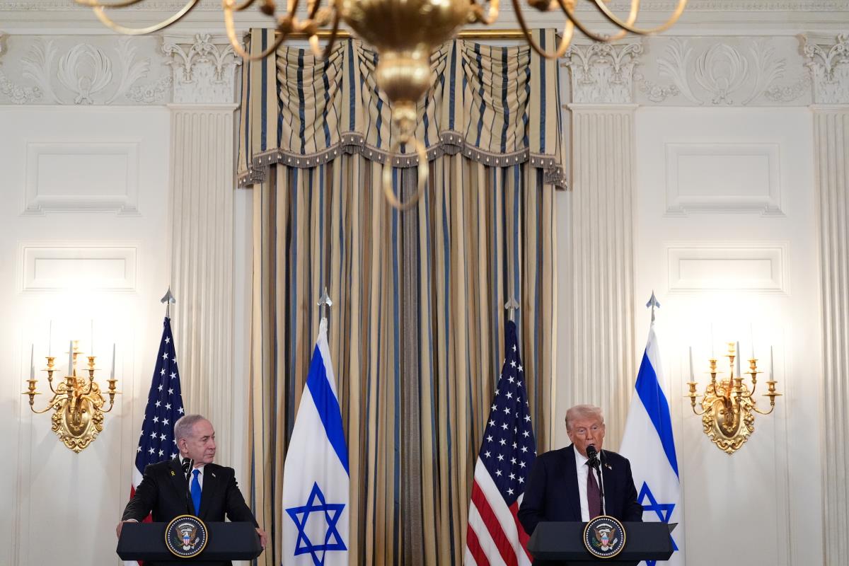 x01 AP Alex Brandon.jpg