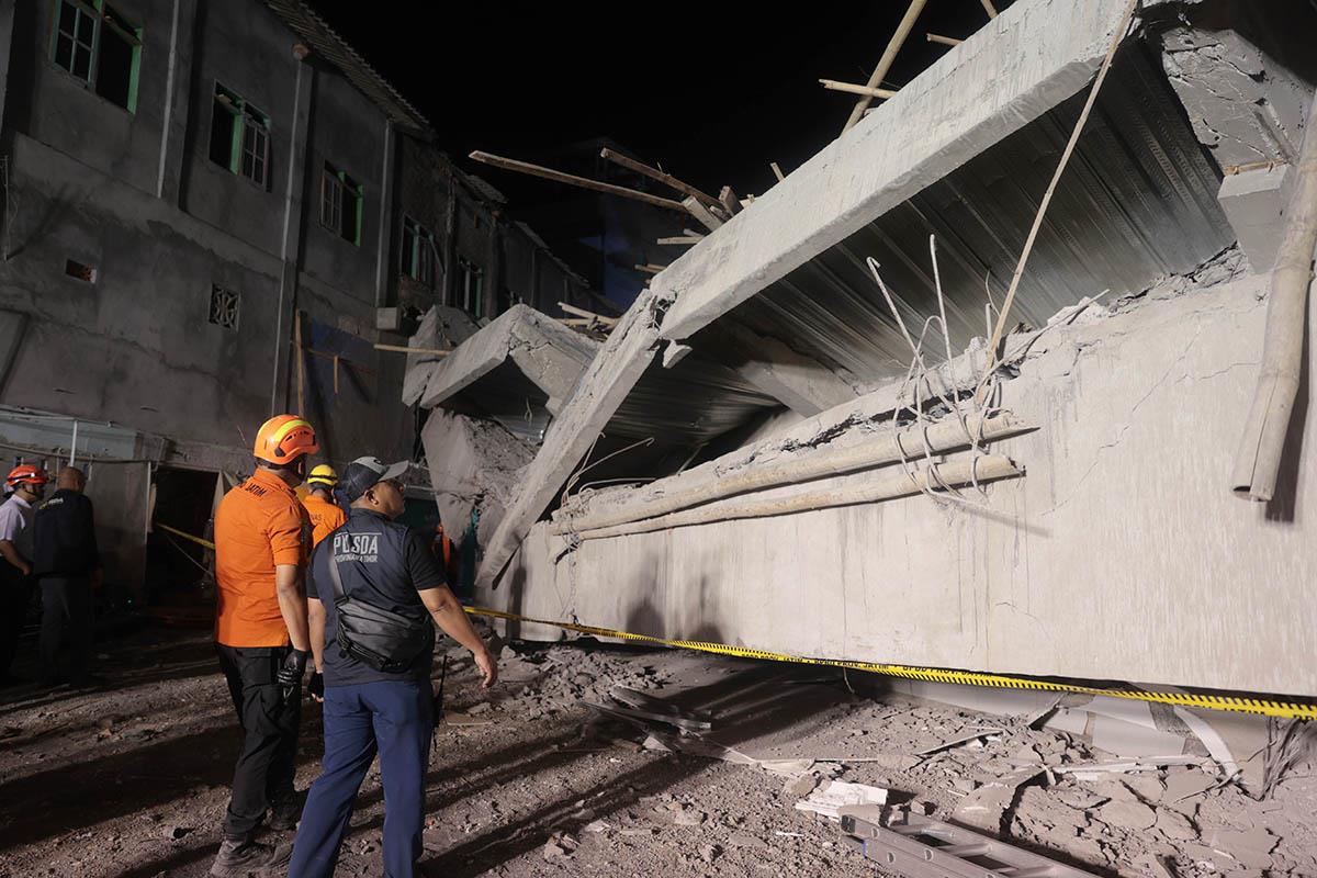 Indonezija Srušena zgrada škola (30).jpg