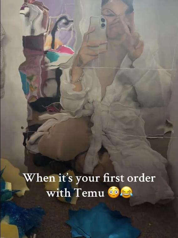 ogledalo sa temua je hit (2).png