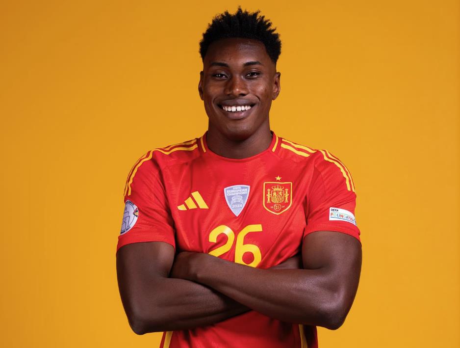 Samu Agehova u dresu reprezentacije Španije