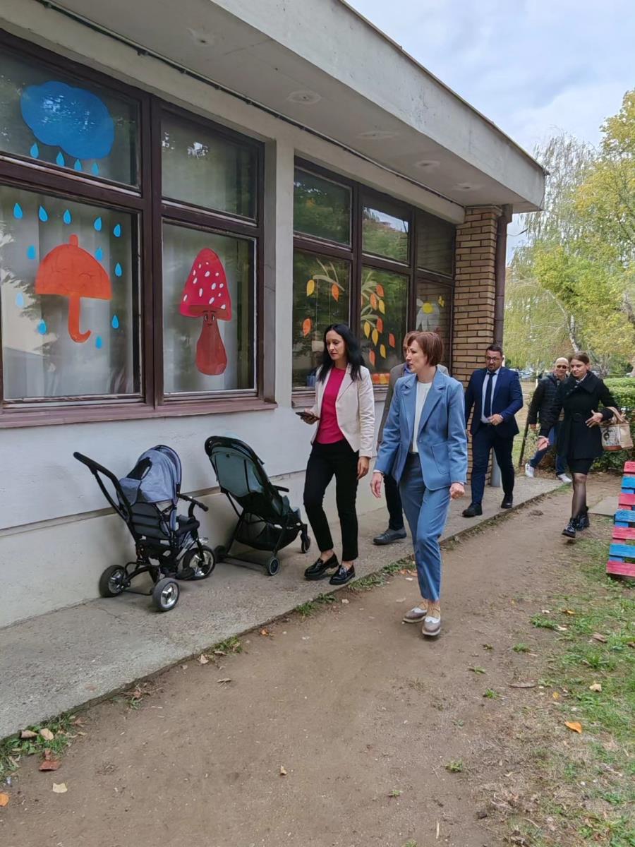 Ministarka Ž. K. 5.jpg