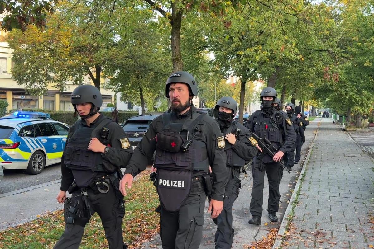 x02 AP Roland Freund.jpg