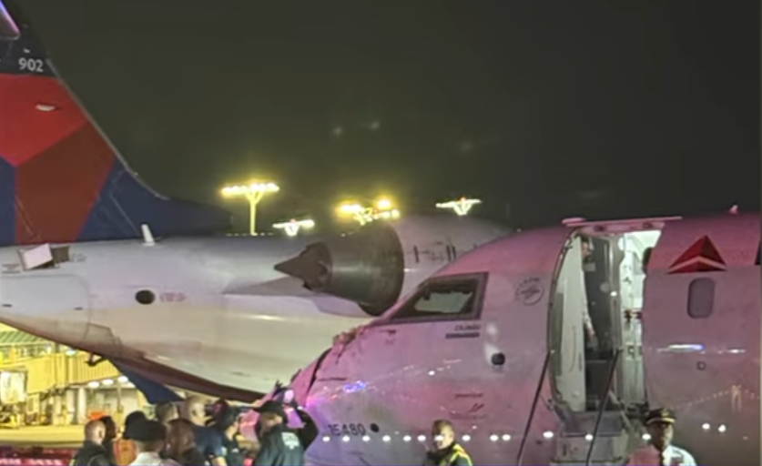 2025-10-02 07_18_37-(1) 2 Delta regional jets involved in collision at low speeds while taxiing at L.png