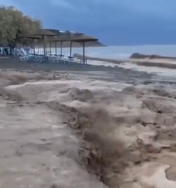 2025-10-02 08_49_11-Irene on X_ _Sept.29_6⃣ #news Climate Awareness🚩 🌩️Heavy rain, thunderstorms &.png