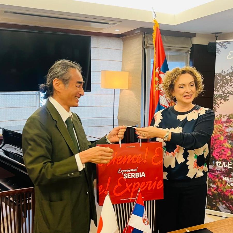 Tokio - Memorandum (1).jpg