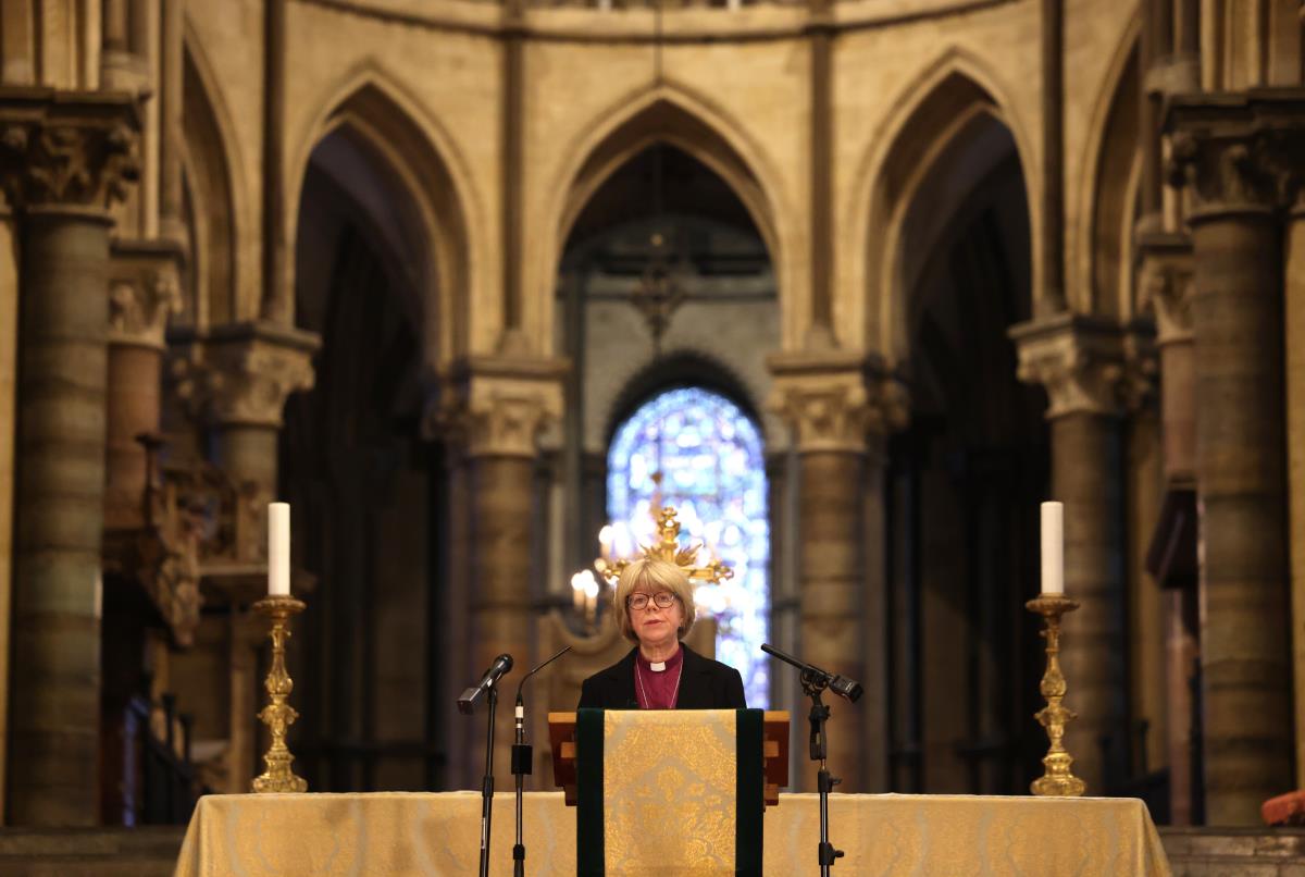 xxx03 EPA Neil Hall.jpg