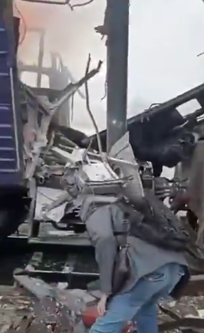 Screenshot 2025-10-04 123351.png