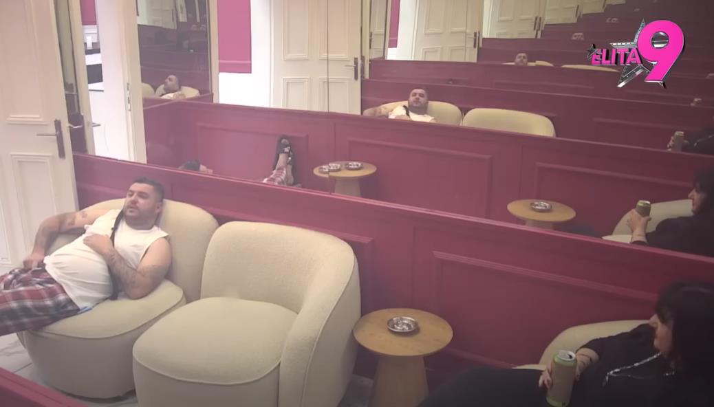 Screenshot 2025-10-04 225449.png