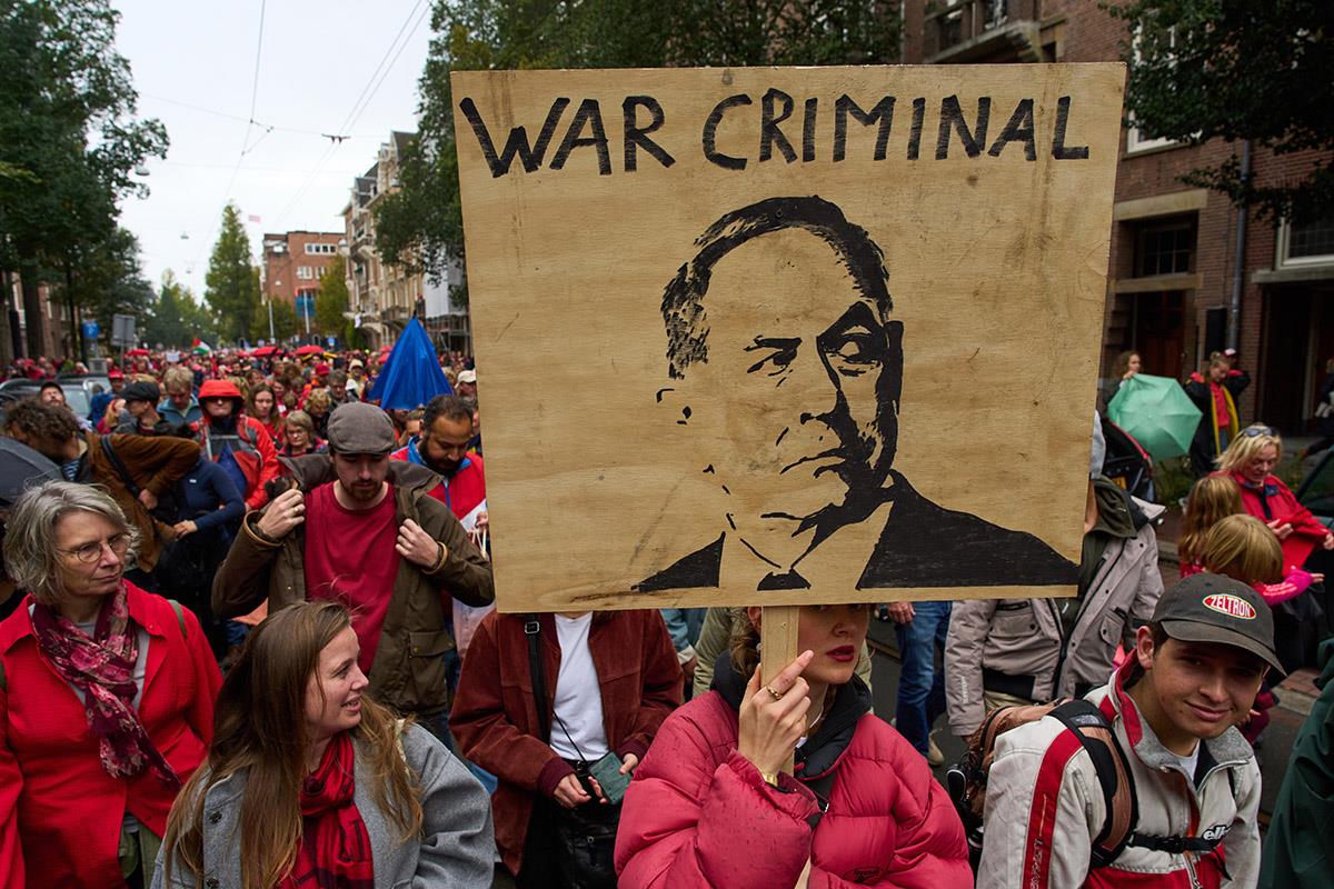 108 AP Peter Dejong.jpg