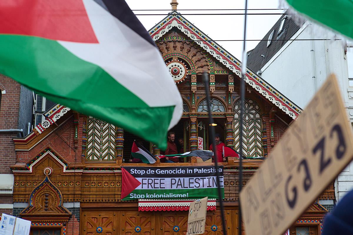 107 AP Peter Dejong.jpg