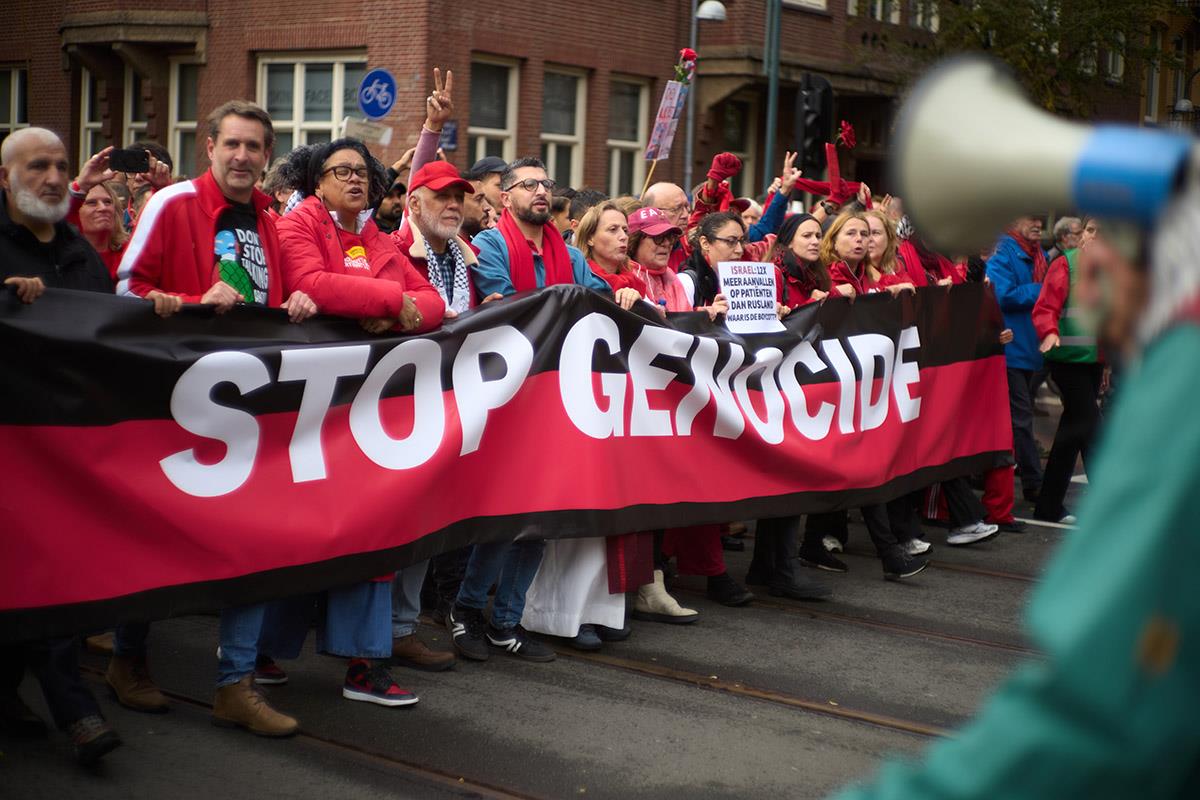 105 AP Peter Dejong.jpg