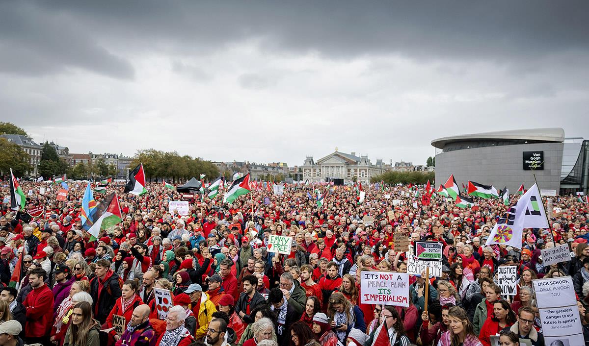 104 EPA Koen Van Weel.jpg