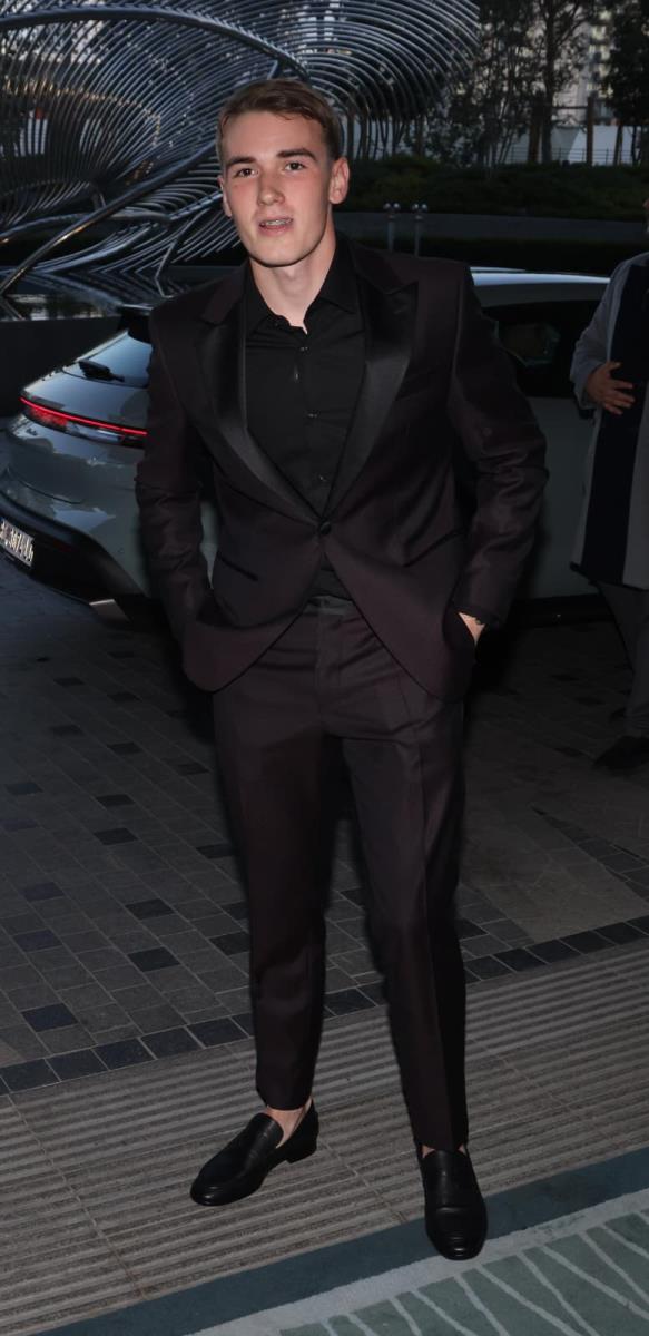 WhatsApp Image 2025-10-06 at 18.07.38 (1).jpeg