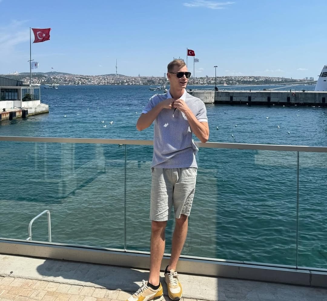 WhatsApp Image 2025-10-07 at 15.00.18_7c9c8f03.jpg