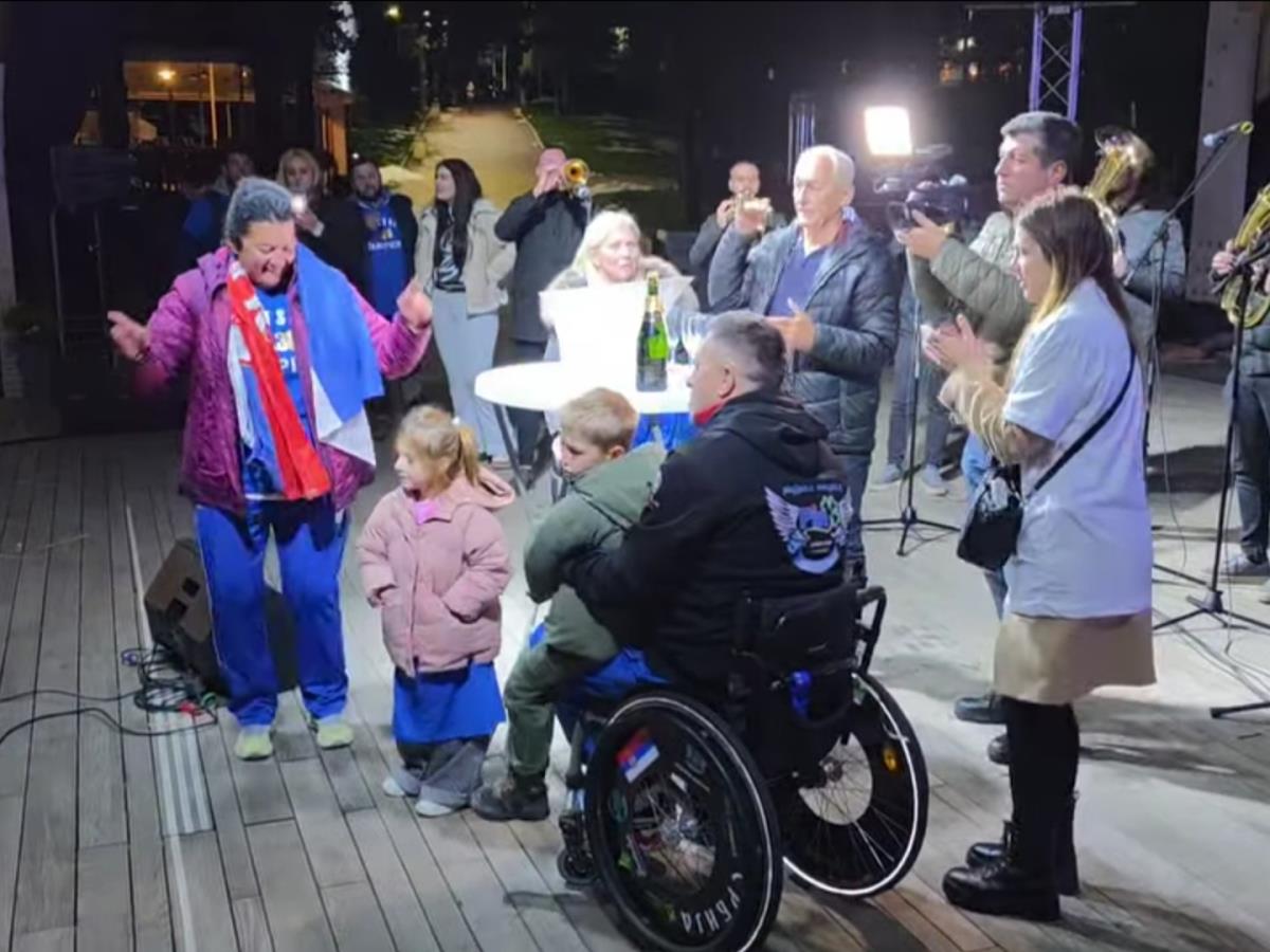 Zlatibor - doček Aleksandra Radišića.jpg